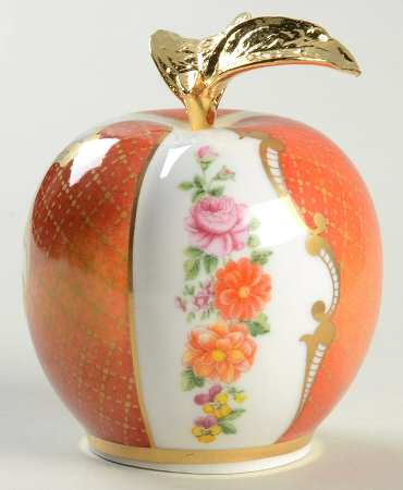 Candle Snuffer Peach - Boxed