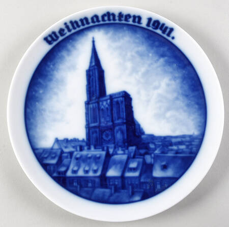 Rosenthal Christmas Plate Strassburg Cathedral - No Box