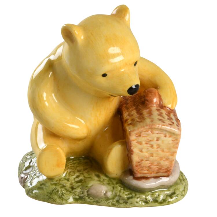 Winnie The Pooh-Series #2 Winnie The Pooh And The Fair-Sized Baske - No Box