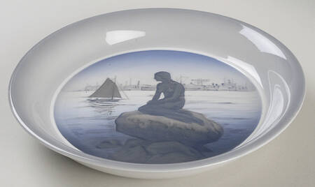 Royal Copenhagen Giftware Bowl-Little Mermaid, Langelinie - No Box