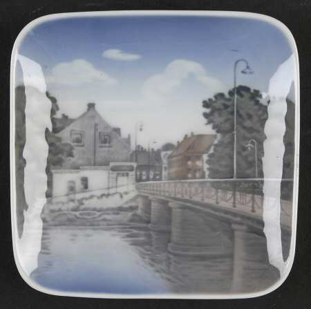 Royal Copenhagen Giftware Holstebro Square Tray - No Box