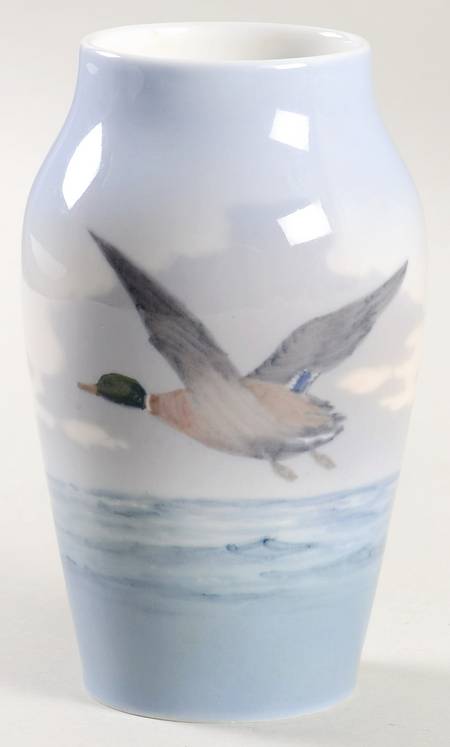 Royal Copenhagen Vase Flying Ducks Scene Vase - No Box