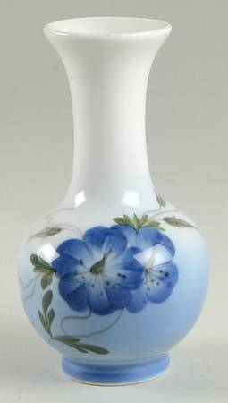 Royal Copenhagen Vase Cranesbill Floral Vase - No Box
