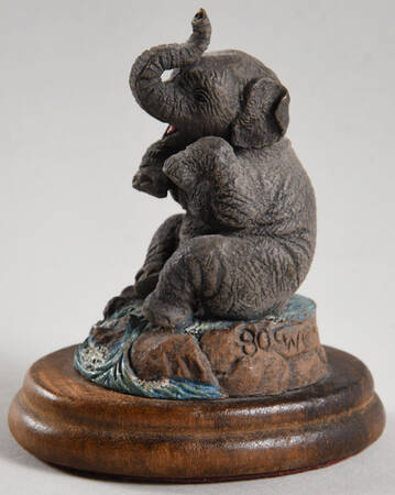 Bronze Menagerie-Safari Elephant Calf - No Box