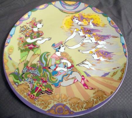 Single Issue-Releases Wandteller-Chop Dish - Boxed