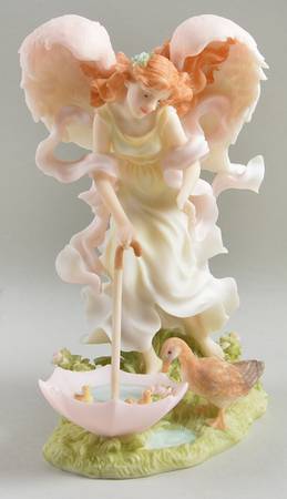 Seraphim Collector Club-Figurine Allison-Every Cloud Has A Silver Lining - No Box