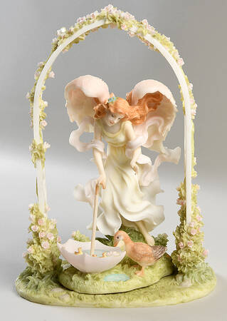 Seraphim Collector Club-Figurine Allison-Every Cloud Has A Silver Lining - Boxed