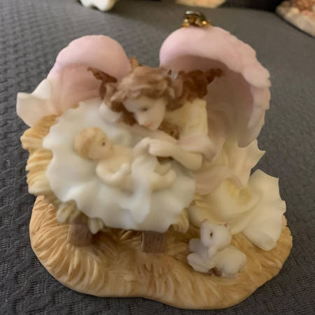Seraphim Ornaments Natalie-Joy To The World - Boxed