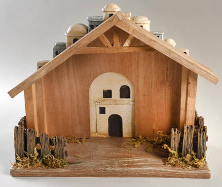 Fontanini Heirloom Nativity 5" Scale Stable - Boxed