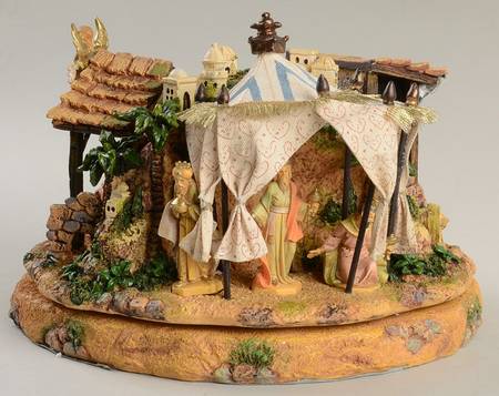 Fontanini Heirloom Nativity 5" Scale Musical Silent Night - With Box
