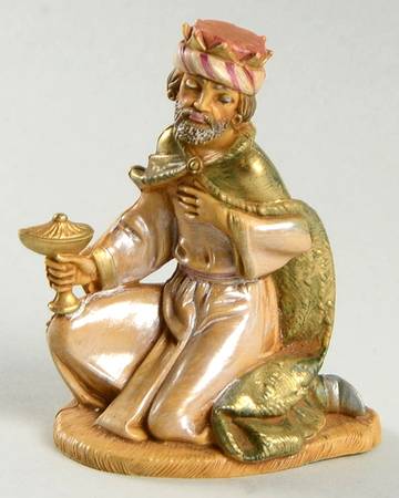Pellegrini Nativity 4.5"Scale by Malco