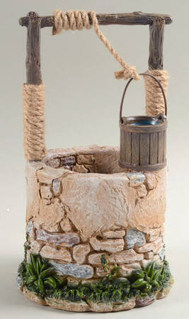 Fontanini Nativity 7.5" Town Well - Boxed