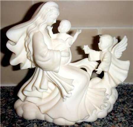 Millennium-Figurine Peace On Earth - Boxed