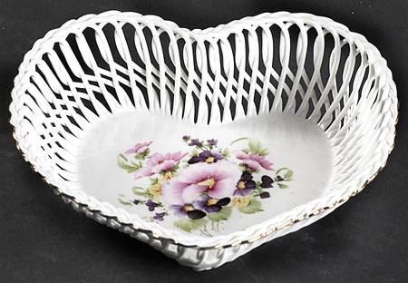 Ramex Cluj Collection Giftware Heart Basket-Large - No Box