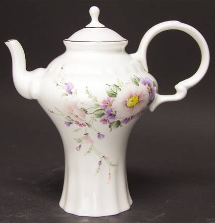 Ramex Cluj Collection Giftware Classic Coffee Pot - No Box