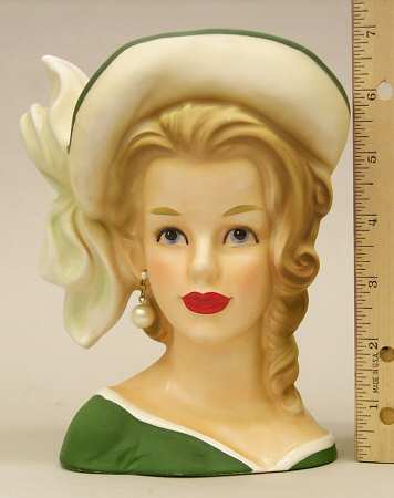 Reliable Head Vases Hatw/Bowsgrdress - No Box