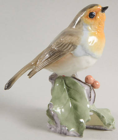 Royal Worcester Bird Figurines Robin Large - No Box 60