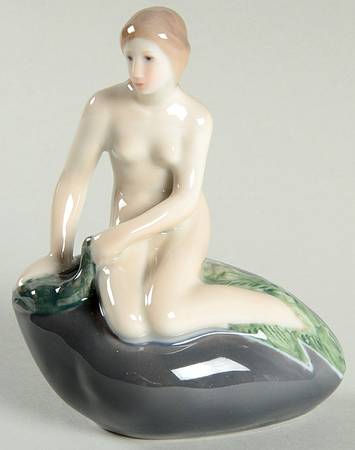 Annual Figurines Little Mermaid - No Box
