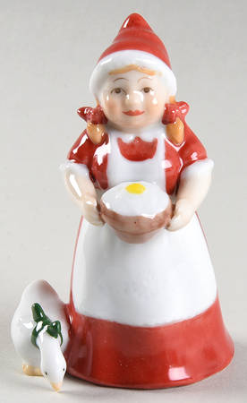Annual Santa Figurine 2021-Santa's Wife  - Boxed