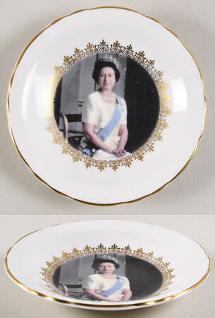 Royal Grafton Royalty Giftware Elizabeth Ii 60th Birthday Plate - Boxed