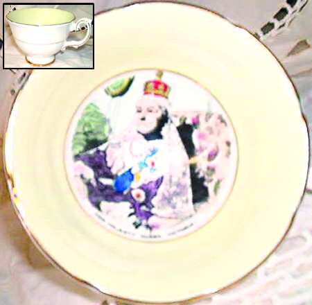 Royal Grafton Royalty Giftware Queen Victoria-Cup & Saucer - Boxed