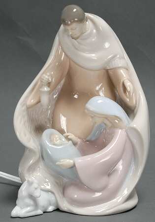 Valencia Classics Holy Family Lighted Figure - Boxed