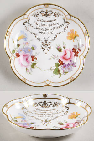 Royalty Commemoratives Elizabeth Ii Golden Jubilee - Boxed