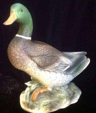 Royal Crown Figurines Mallard Duck-Head Up - Boxed