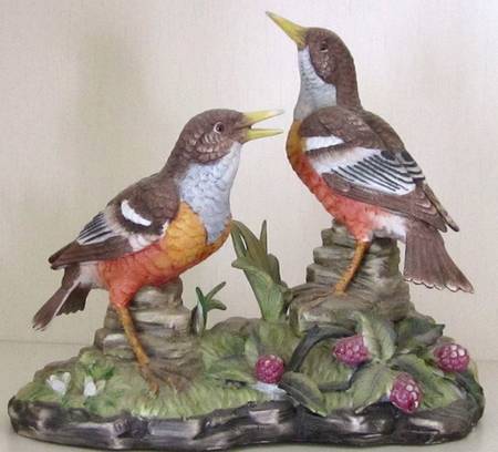 Royal Crown Figurines Robins - With Box