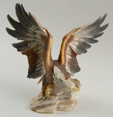 Royal Crown Figurines American Eagle - No Box