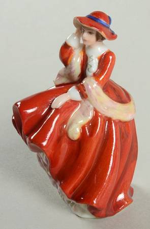 Miniature Ladies Top O' The Hill - Boxed