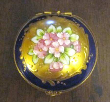 Rochard Limoges Box Pink Violets - Boxed
