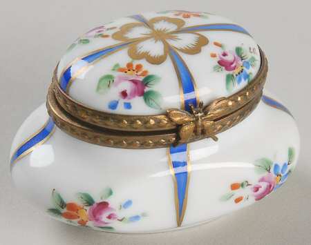 Rochard Limoges Box Small Oval,Blue Ribbon,Roses - Boxed
