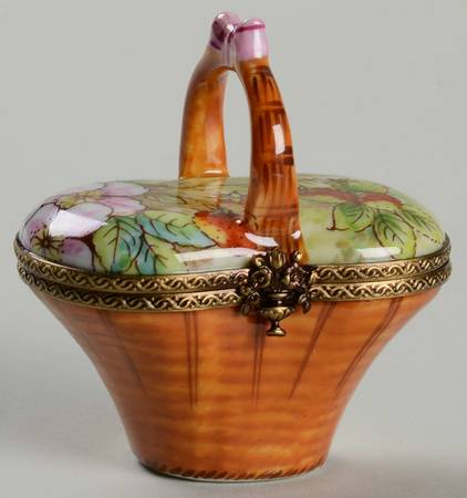 Rochard Limoges Box Strawberry Basket - Boxed