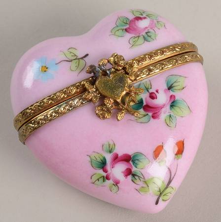Rochard Limoges Box Pink Heart Box - Boxed