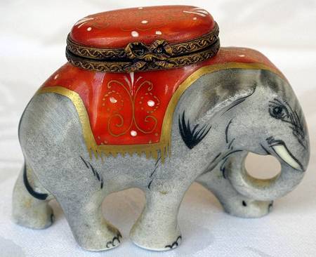 Rochard Limoges Box Elephant - Boxed