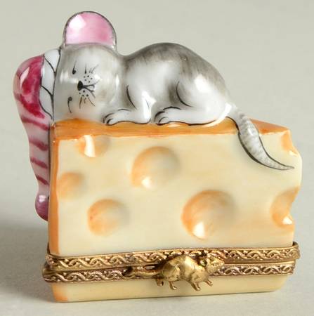 Rochard Limoges Box Sleeping Mouse On Cheese Wedge - No Box