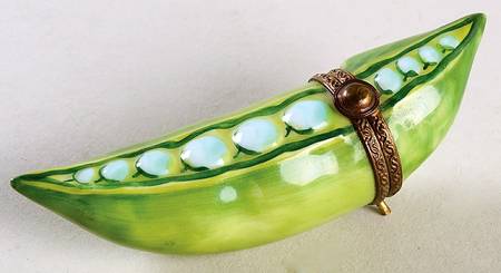 Rochard Limoges Box Peapod - No Box