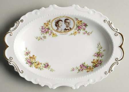 Royal Albert Royalty Giftware Royal Visit To Canada Tray  - No Box