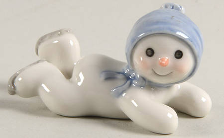 Winter Series Baby Arthur-Skating - Boxed