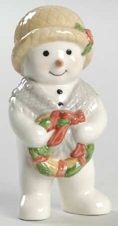 Winter Series Mother Sophie With Wreath - Boxed