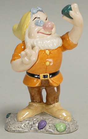 Snow White & the Seven Dwarfs Dear Old Doc - Boxed