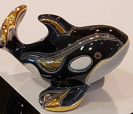 Rinconada Figurines Killer Whale - Gold Accent - Boxed