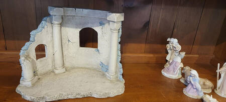Valencia Nativity Creche/Stable - Creche/Stable