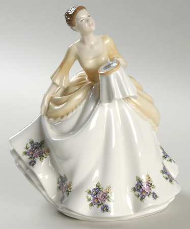 100 Years of Royal Albert Linda-1940 - Boxed