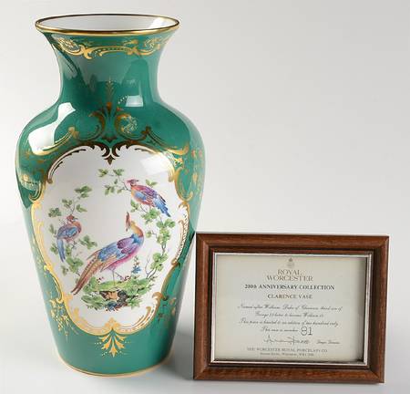 200th Anniversary Collection Clarence Vase - No Box