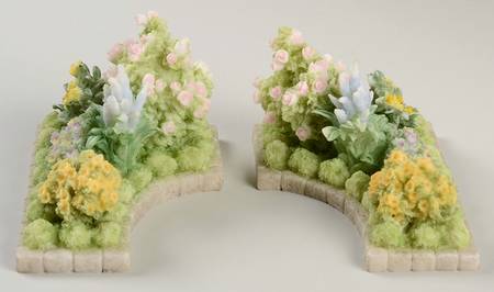 Seraphim Garden of Angels Flower Beds-2 Pc Set - Boxed