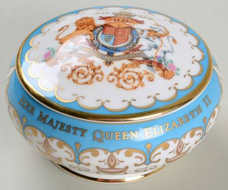 Elizabeth II Golden Jubilee Domed Pill Box - Boxed
