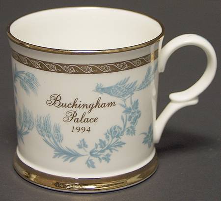 Buckingham Palace Annual Mug 1994 Buckingham Palace - Wtih Box Bx1994
