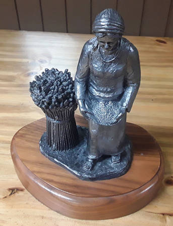 Pewter Figurines Ruth - No Box